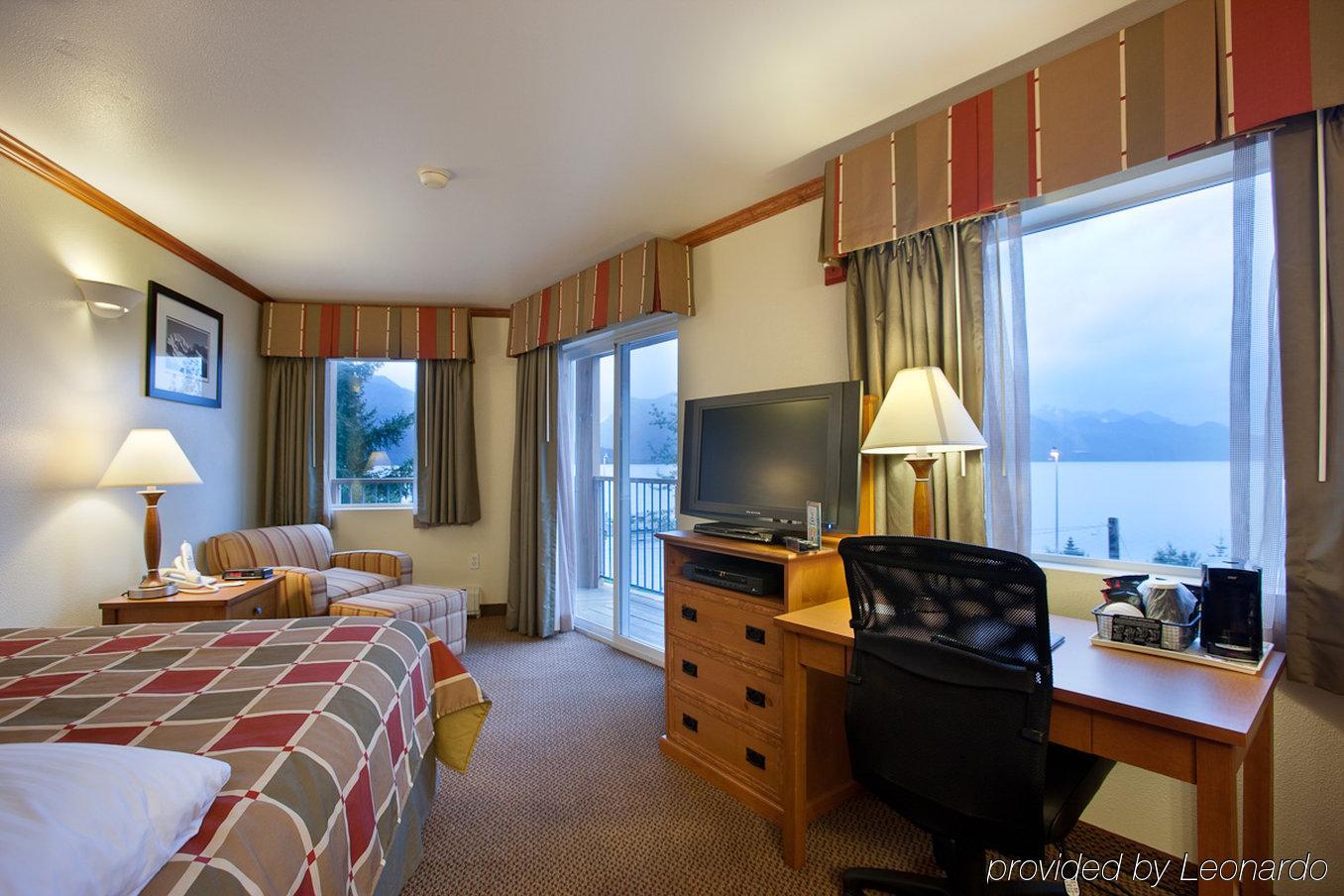Hotel Edgewater Seward Room photo